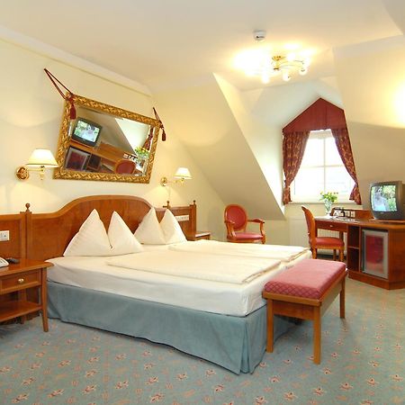וילאך Altstadt Hotel Mosser מראה חיצוני תמונה