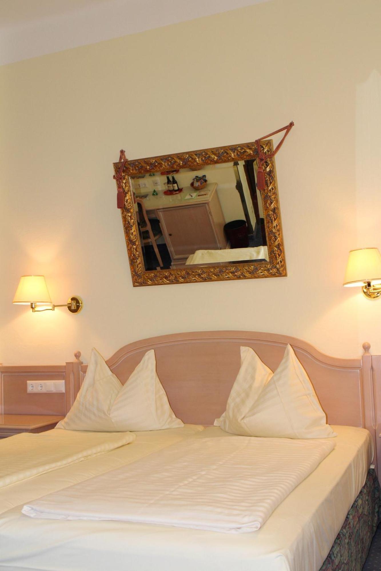 וילאך Altstadt Hotel Mosser מראה חיצוני תמונה