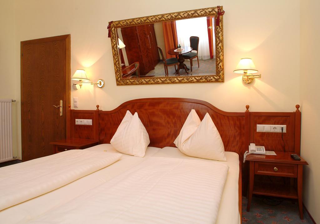וילאך Altstadt Hotel Mosser מראה חיצוני תמונה